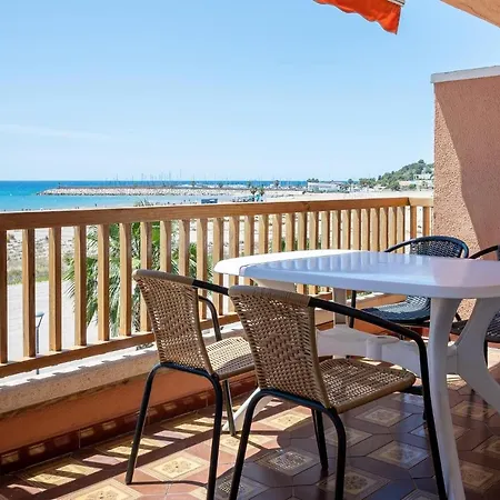 At106 Stel Torredembarra